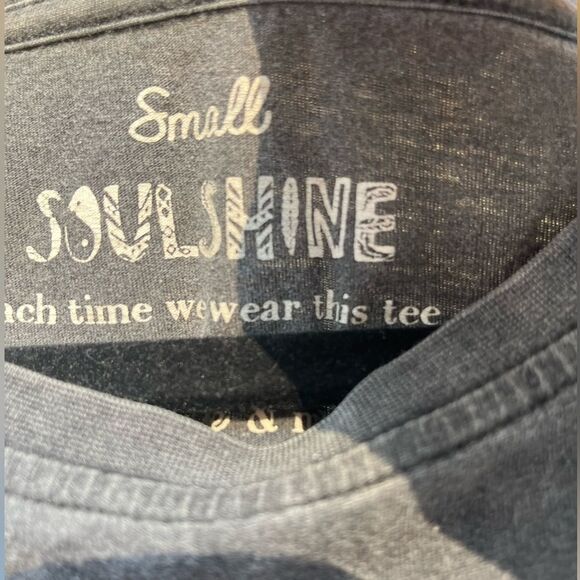 Soulshine grey distressed,shortsleeved T-shirt, Eat Fruits, Not Friends print S - Picture 2 of 7